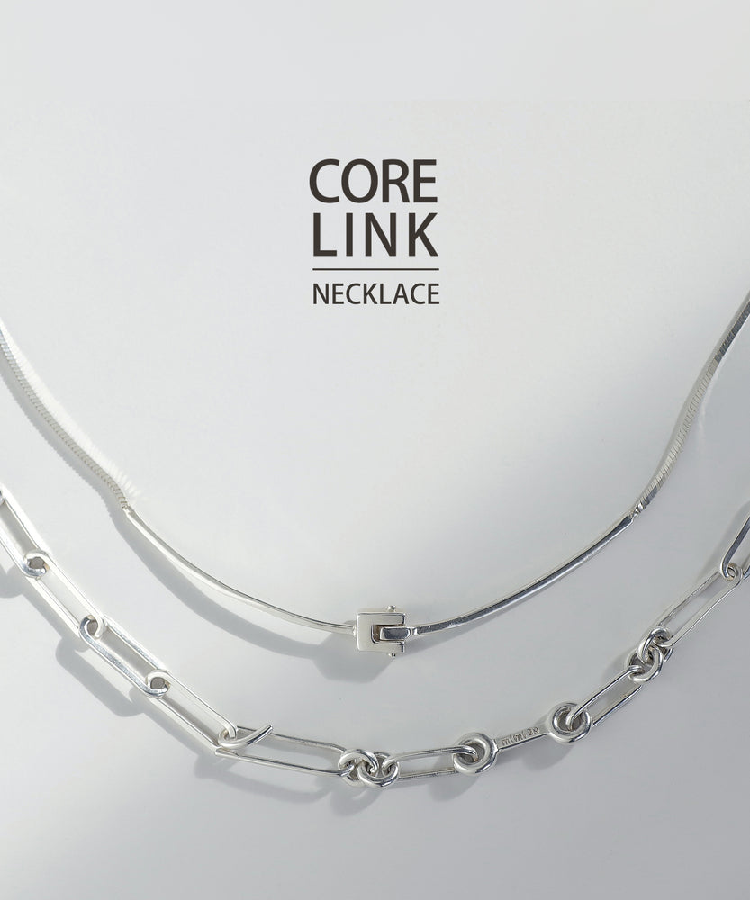 【CORE LINK NECKLACE】メカニカルな構造美