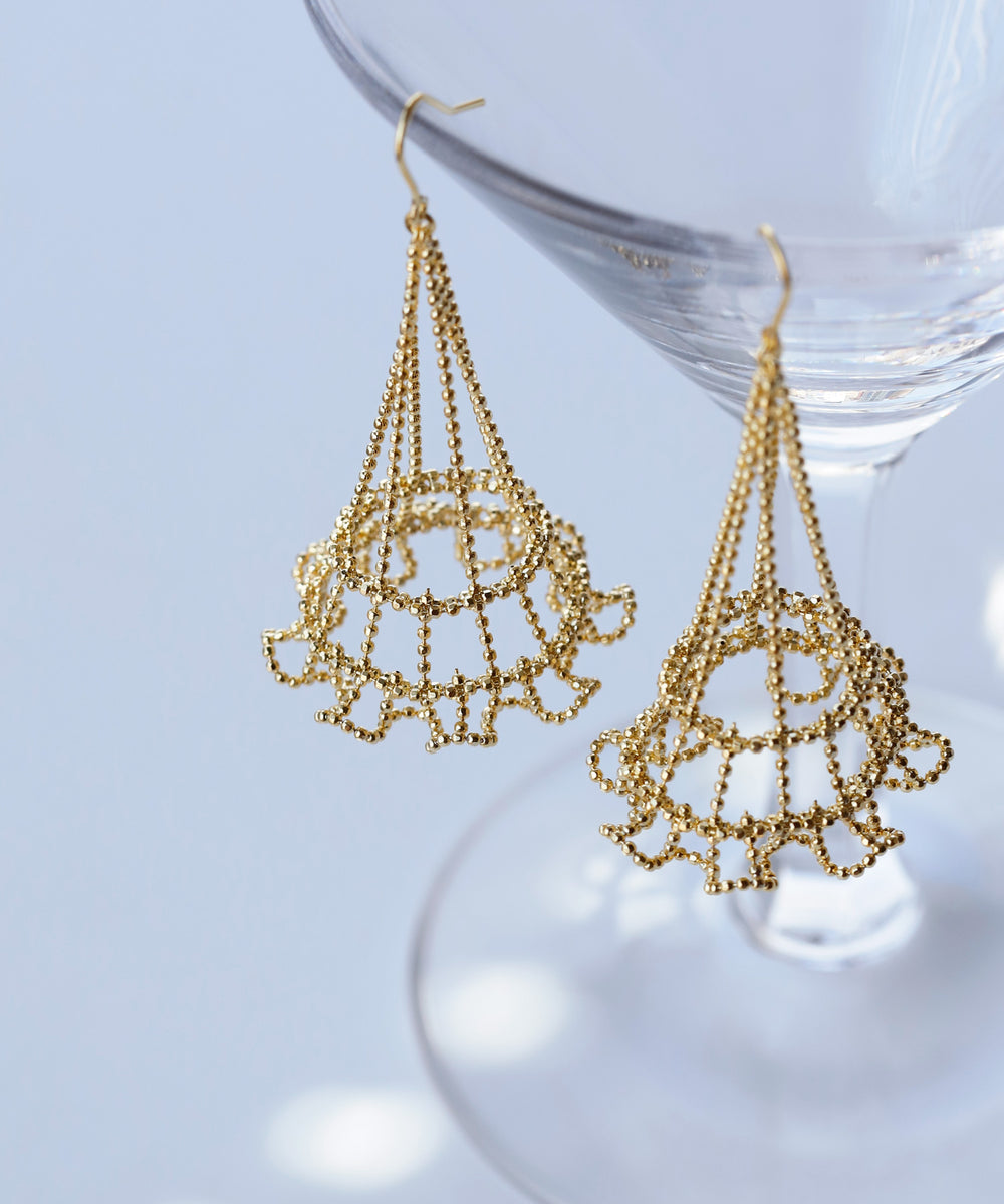 mimi33】シャンデリアピアス[Sheerchic]｜SANPO ONLINE(サンポー