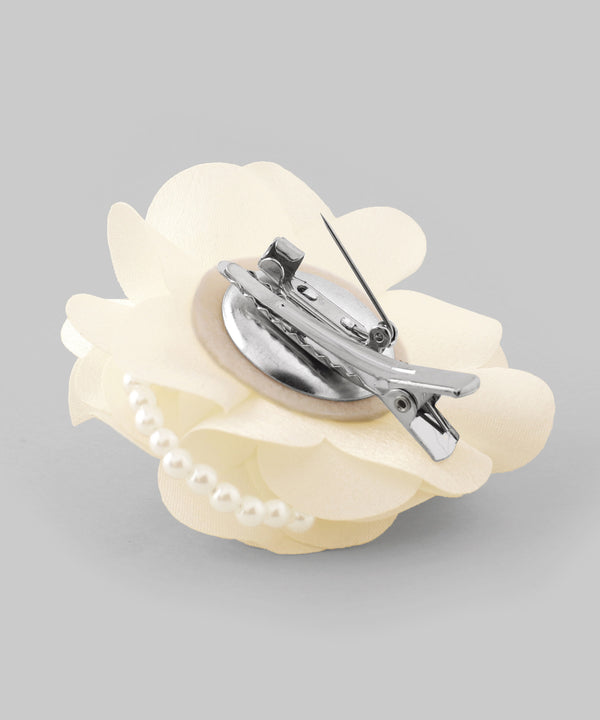 パールポイントフラワーコサージュ