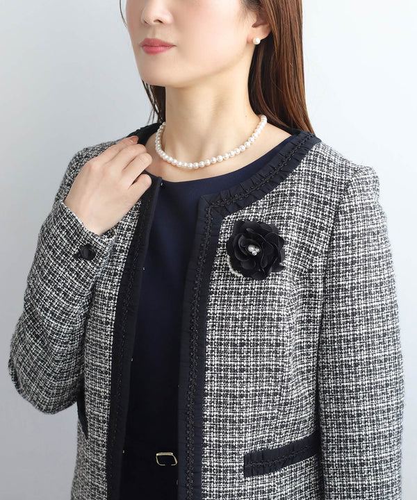 パールポイントフラワーコサージュ