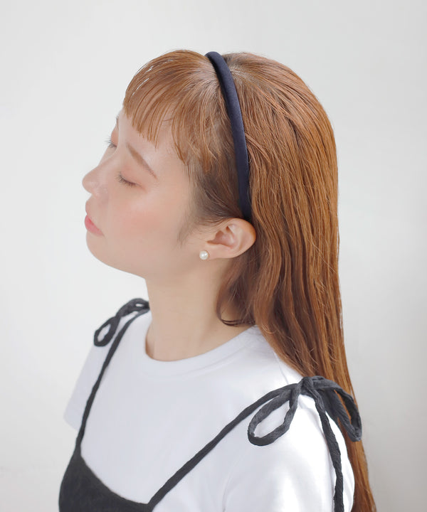 サテン調スリムカチューシャ