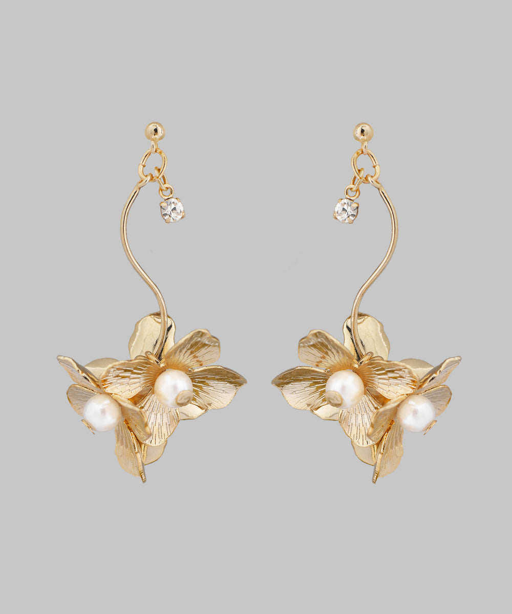 ちょうちょとシュガーパールのピアス ANEMONE】パール×スイングフラワーピアス｜アネモネ・シエナロゼ