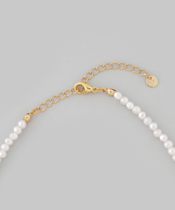 メタルポイントパールネックレス