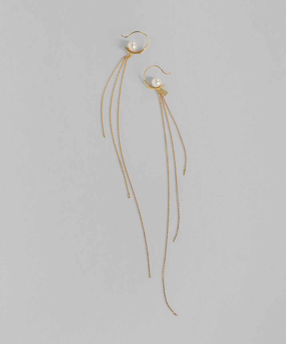 mimi33】パールのチェーンロングピアス[Sheerchic]｜SANPO