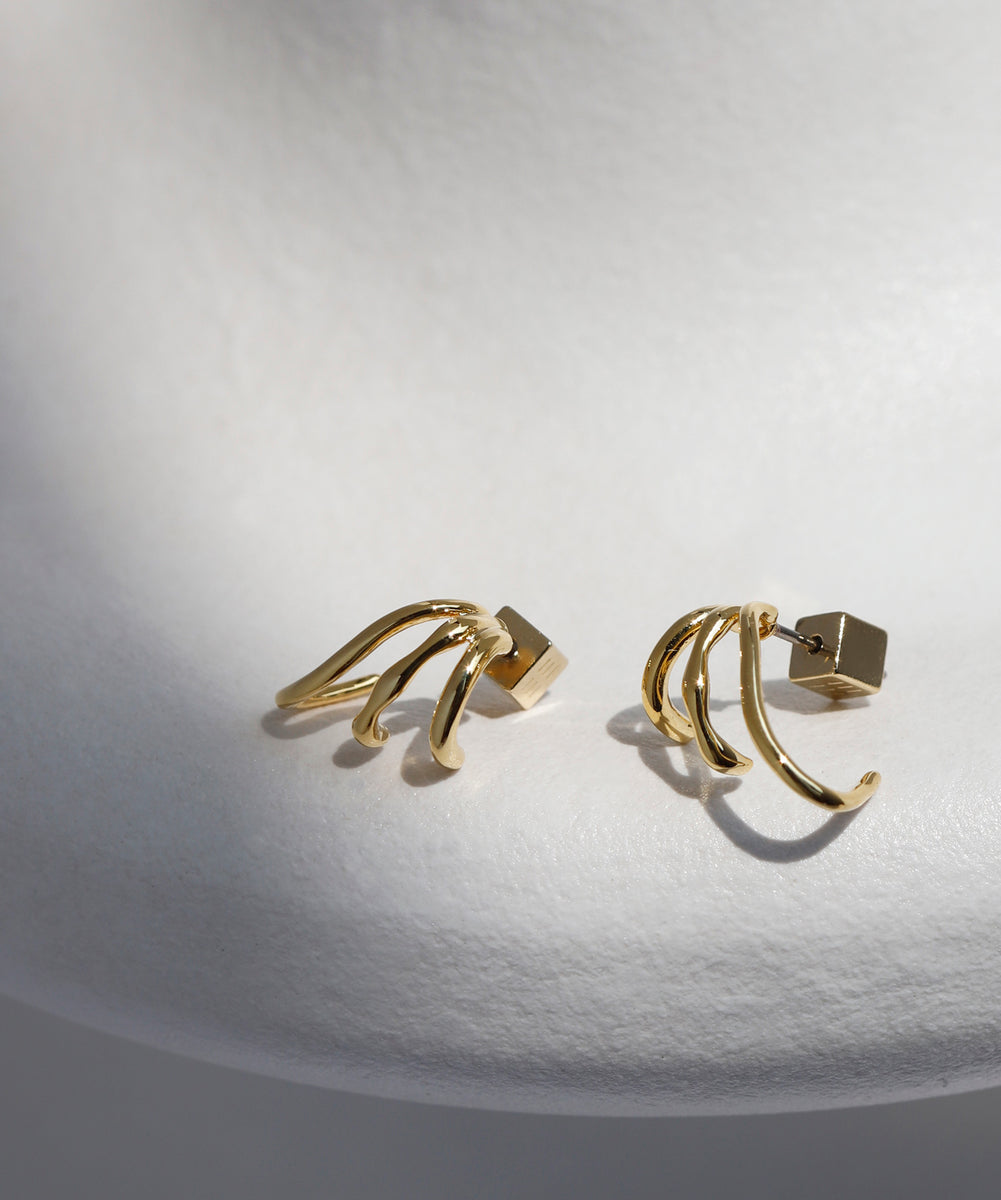 mimi33】トリプルメタルラインピアス[Sheerchic]｜SANPO ONLINE