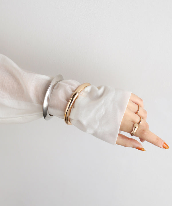 メタルバングル