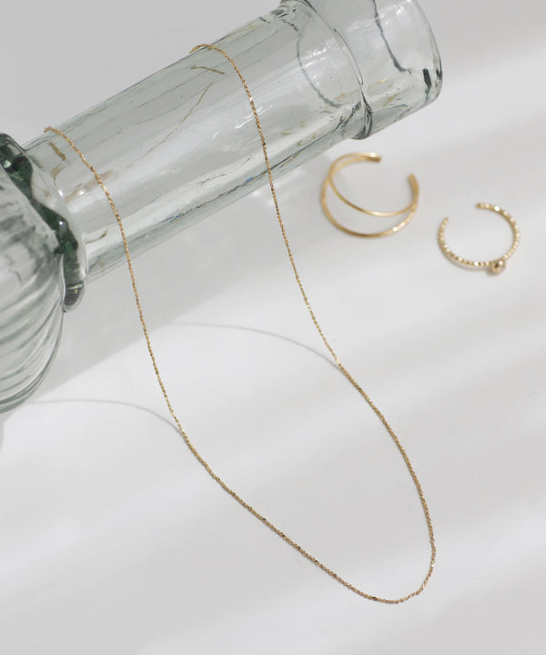 スリムチェーンネックレス