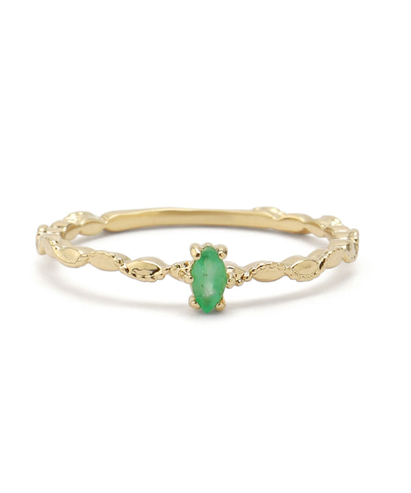 繊細さと彩りに特別な想いを添えて。誕生石ネックレス&リング 19