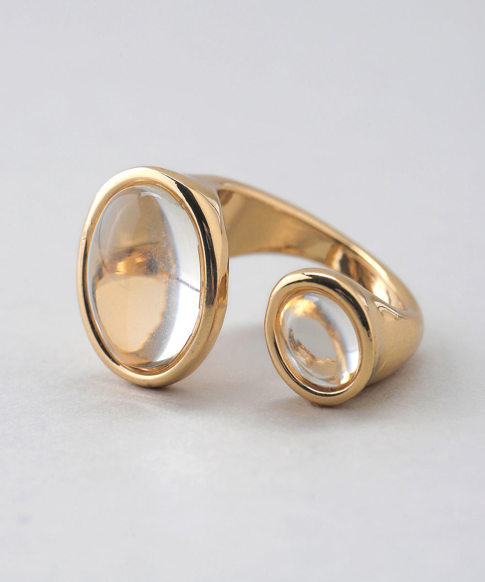 10kゴールドリング 波状デザイン クリアストーン付き ANEMONE】クリアストーンのフォークリング｜SANPO ONLINE(サンポー