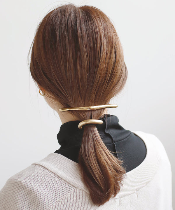 ニュアンスメタルロングバレッタ