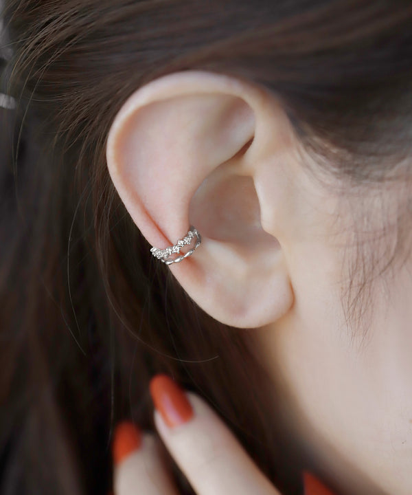 ビジュー×メタル2連風イヤーカフ