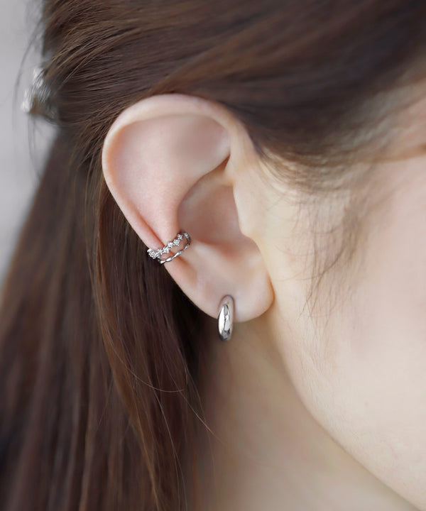 ビジュー×メタル2連風イヤーカフ