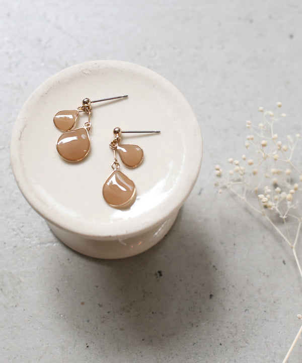 つやつやダブルプレートのピアス