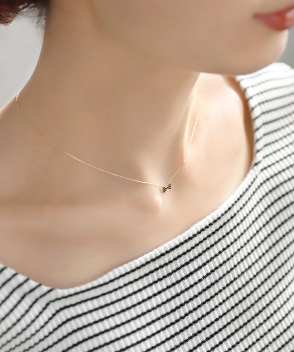 ビジューリボンネックレス