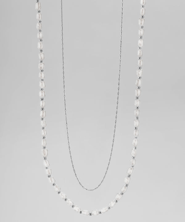 ネックレスのレイヤードコーデで垢抜け!夏の素肌は、ネックラインに輝きを。 14