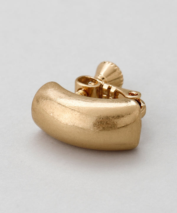 カーブマットメタルイヤリング