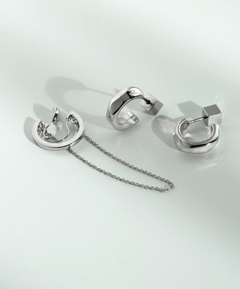 極美品！フープピアス ターンロック チェーントリミング mimi33】フープ×チェーンセットピアス[Ownideal]｜SANPO ONLINE