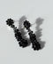 大人の"かわいさ"をつくるフラワーアクセサリー 15