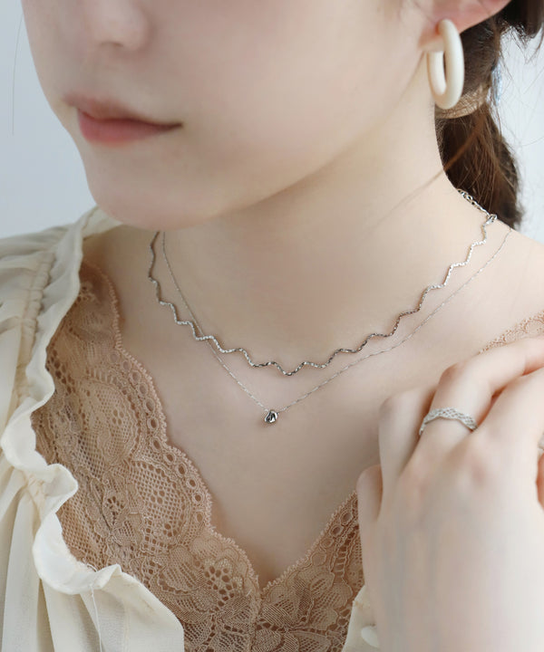 メタルシードのネックレス