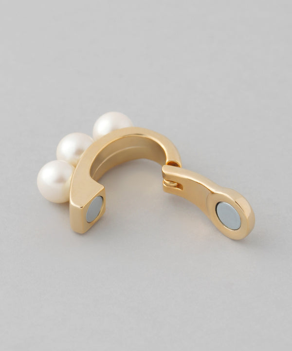 パール×メタルマグネットイヤリング