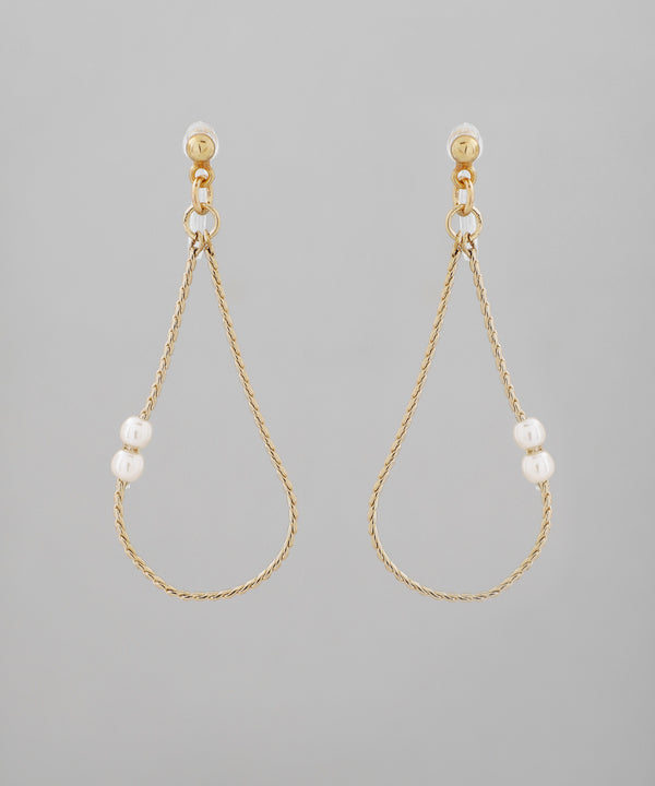 パール×ドロップチェーンイヤリング