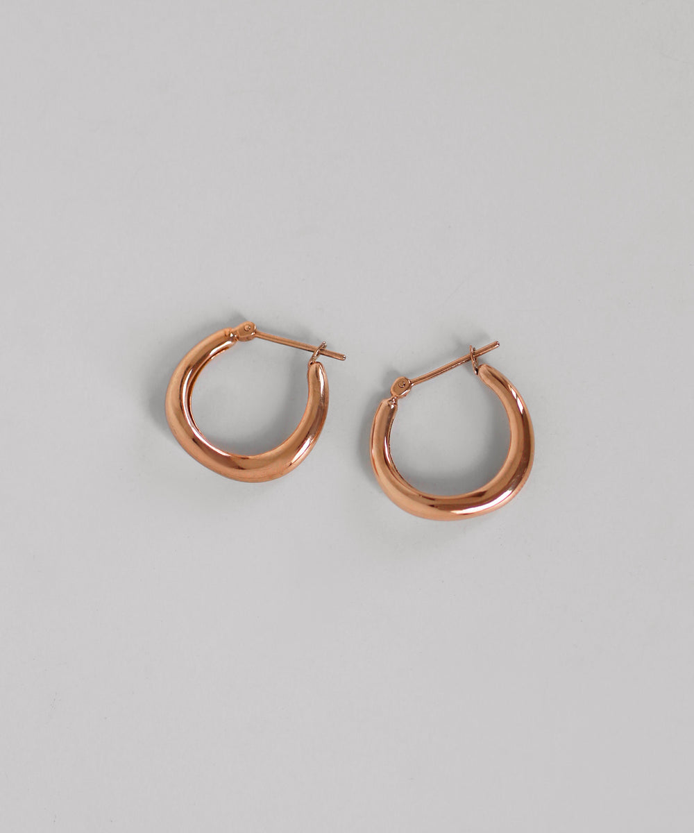 mimi33】ニュアンスウェーブフープピアス[ステンレス][Basic