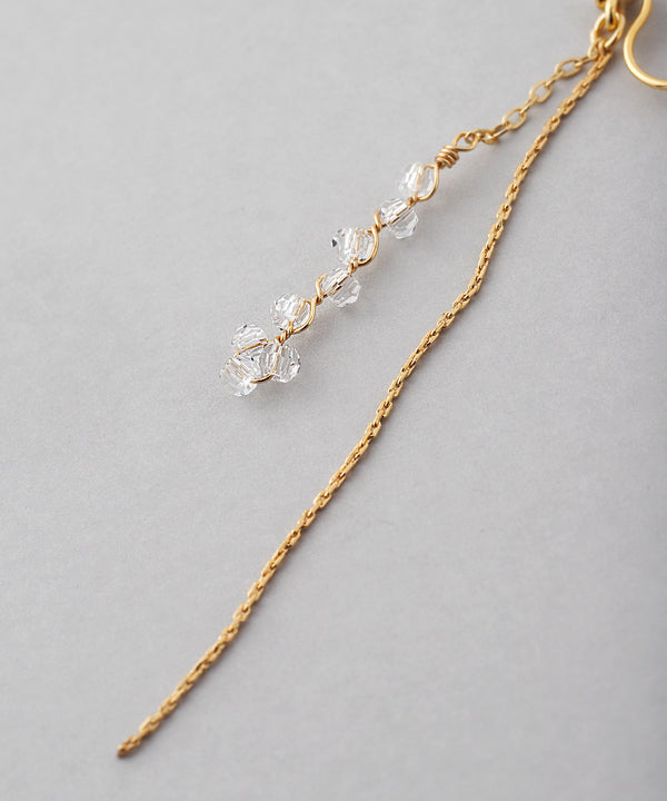 チェーン×連なりビーズイヤリング