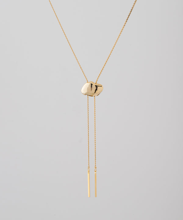 ニュアンスメタルのループタイネックレス