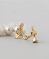 Flower and pearl earrings