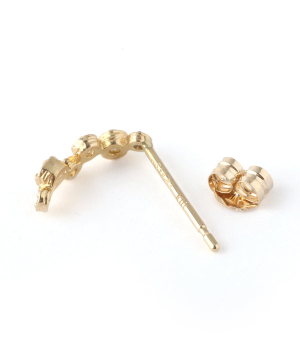 重なり・ピアス