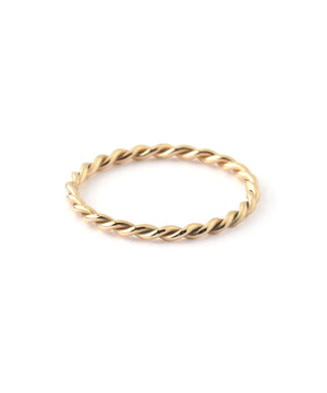 RHYTHMIC FLOW・Twist Ring