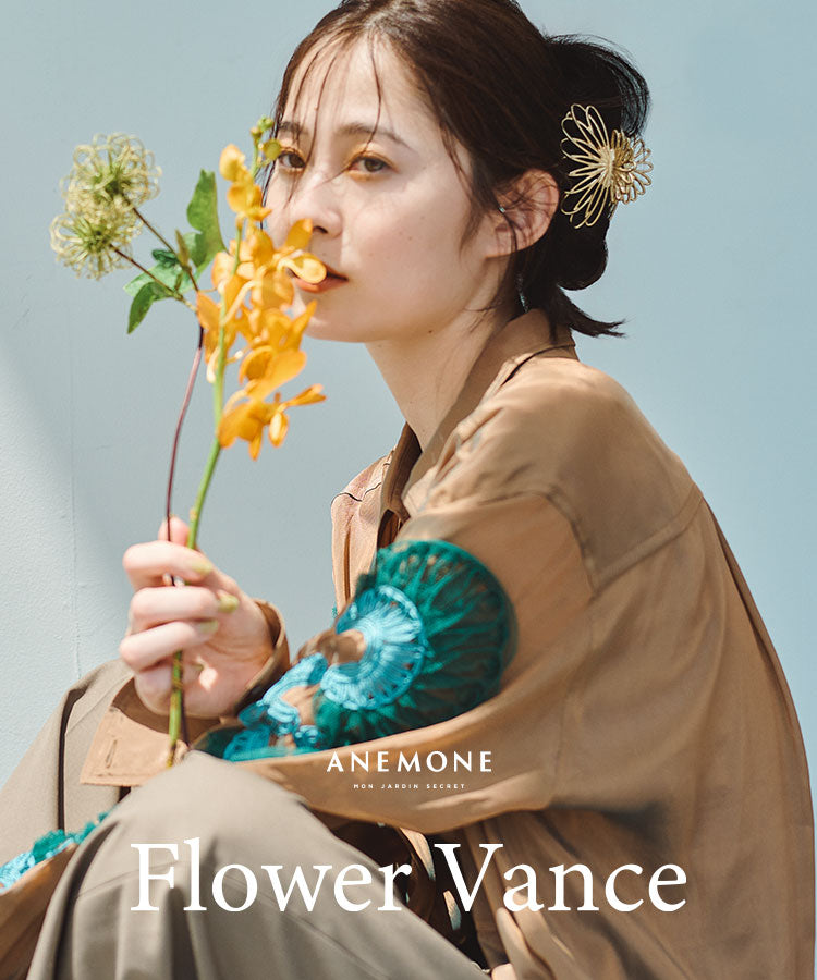 アネモネの人気ヘアアクセ「フラワーバンス」 1