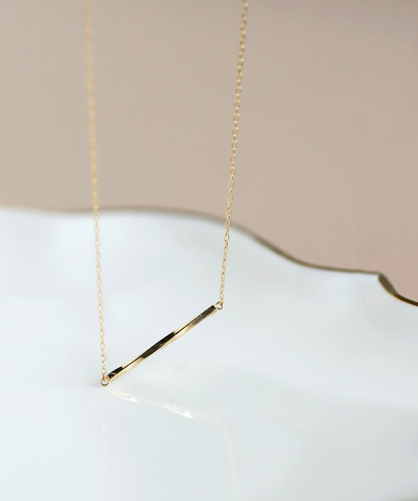 Toile Bar Necklace