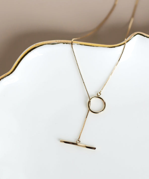 Toile Mantel Necklace