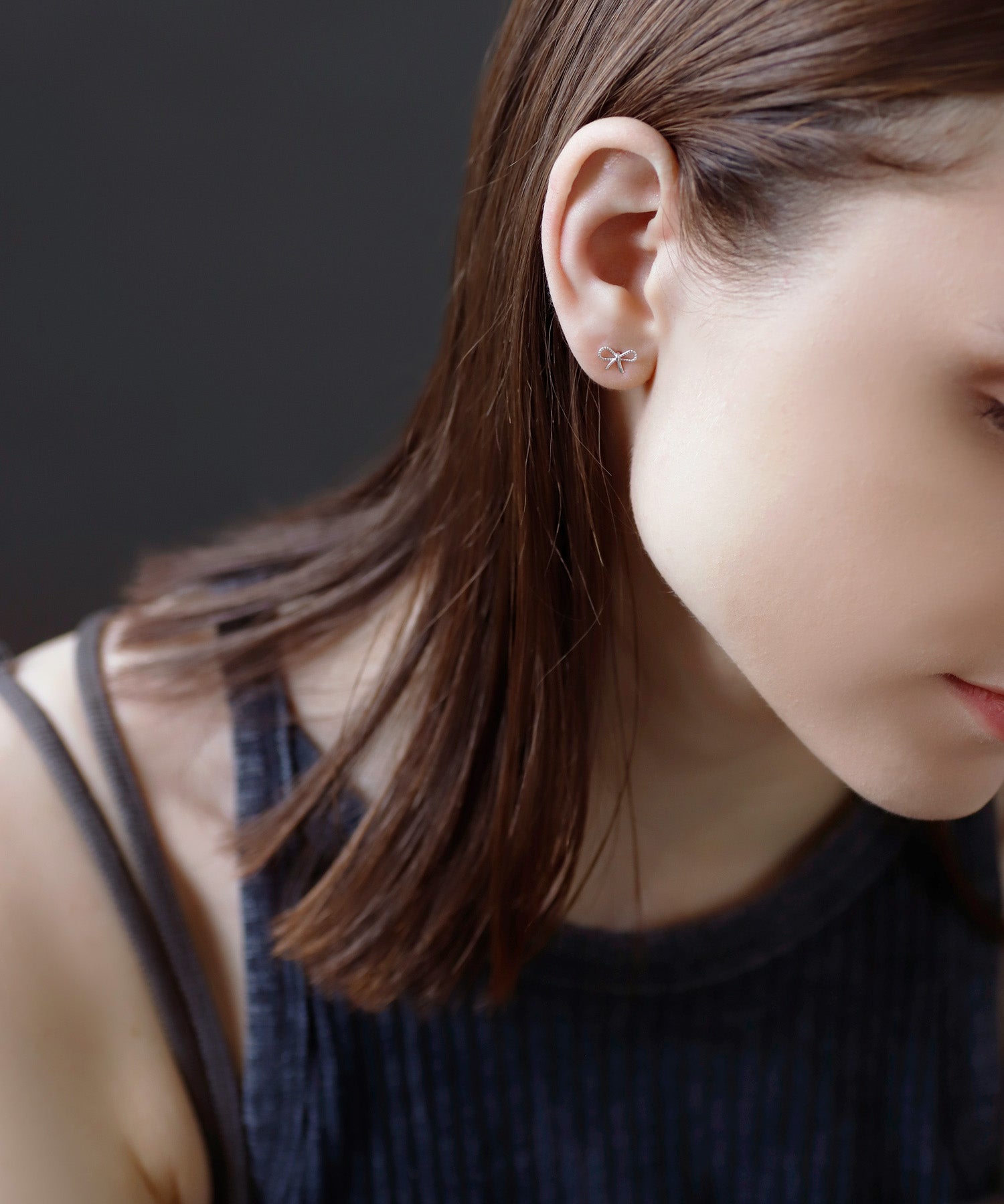 Ami De Coeur ピアス ゴールド | AMI PARIS AMI PARIS ゴールド リボン