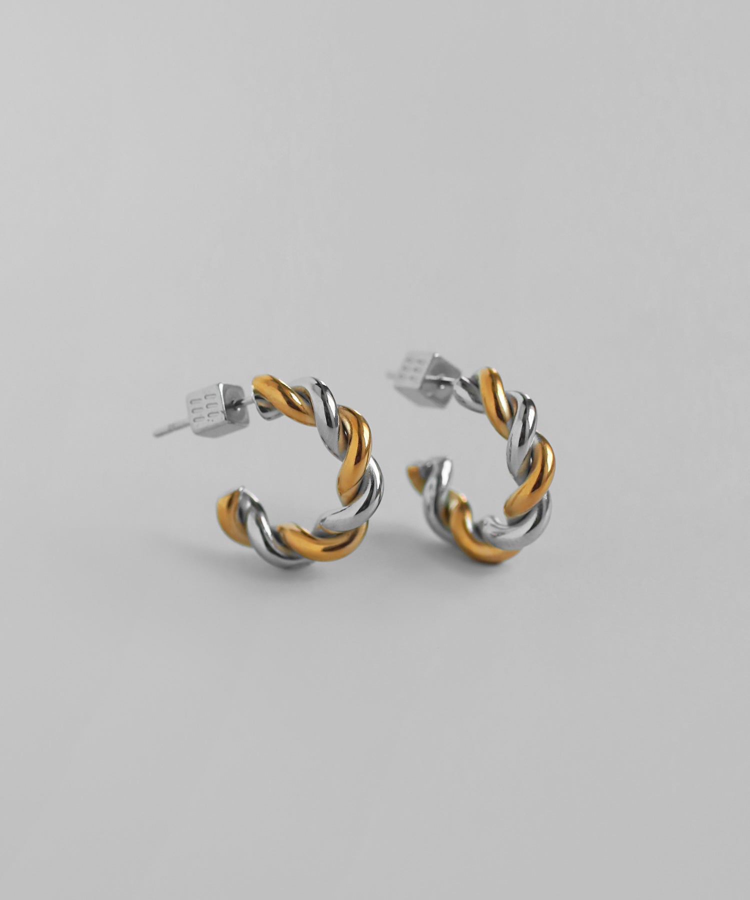 mimi33】コンビカラーフープピアス[ステンレス][Ownideal]｜アネモネ