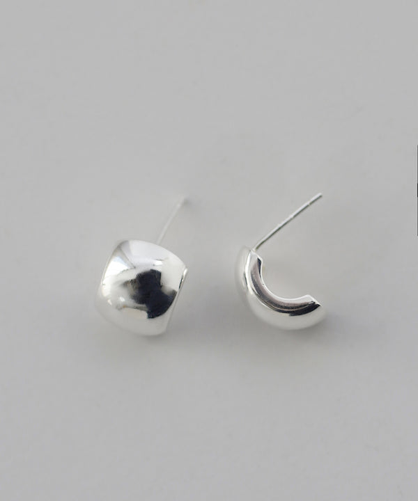 [mimi33]【Toneless Black / Cloudy White】締めるブラック、深めるホワイト 16