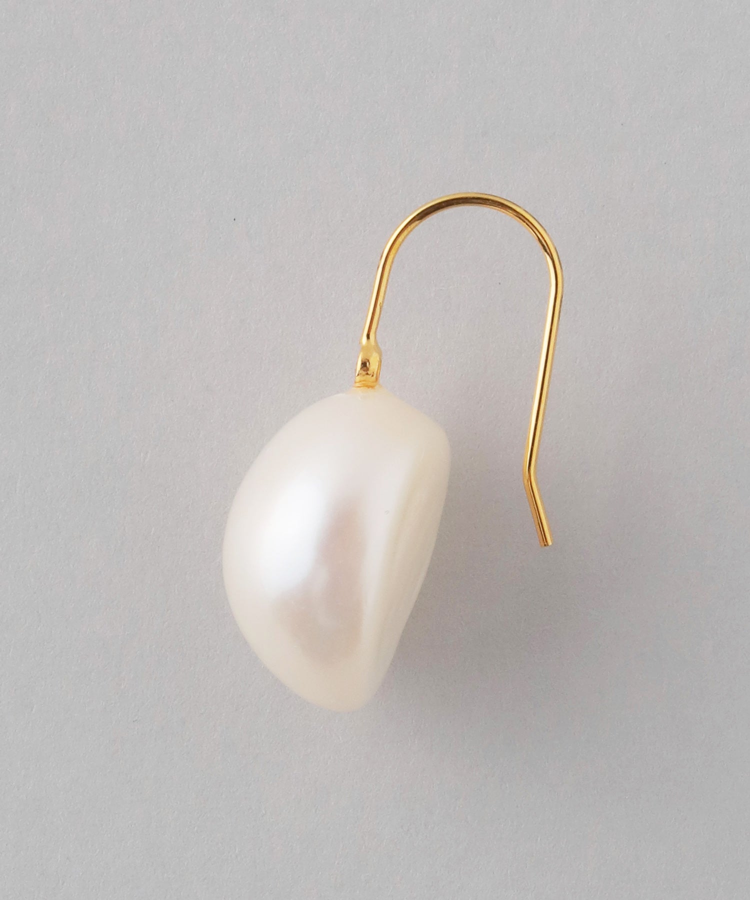 mimi33】淡水パールフックピアス[Sheerchic]｜SANPO ONLINE(サンポー