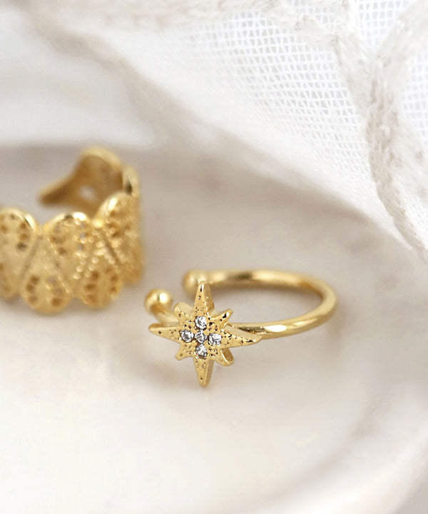 スターとビジューのイヤーカフ