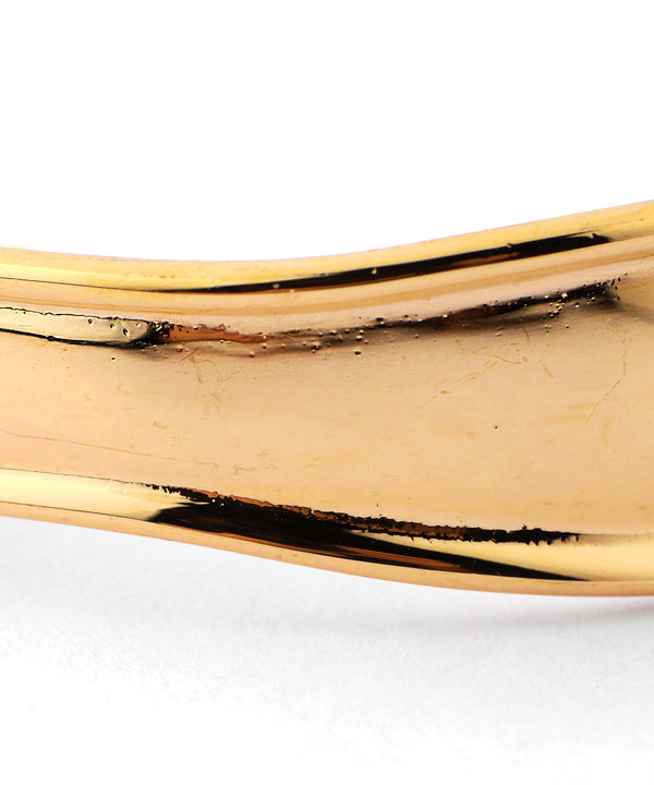 セミウェーブメタルバングル