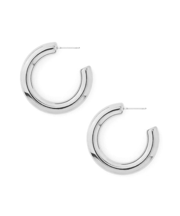 ボールドメタルフープピアス