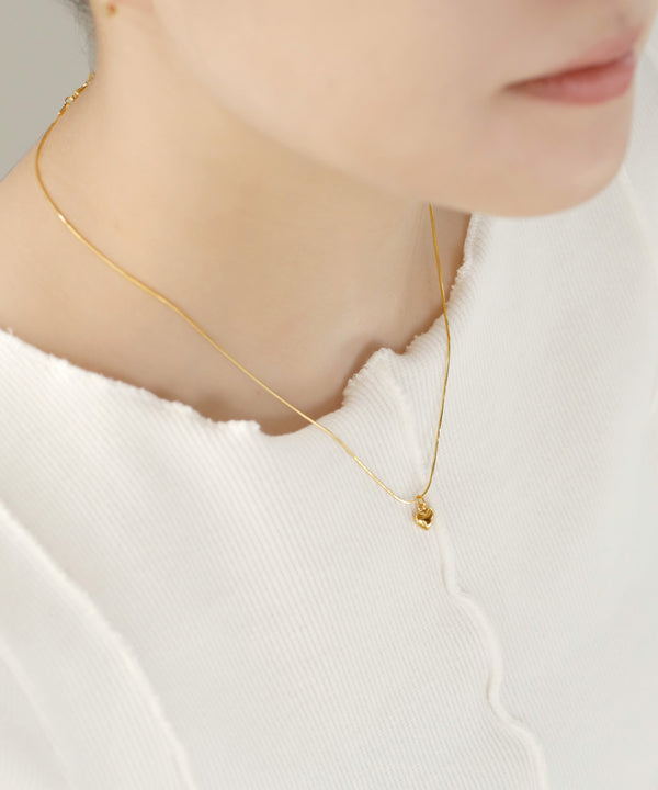 ハート×スネークチェーンネックレス