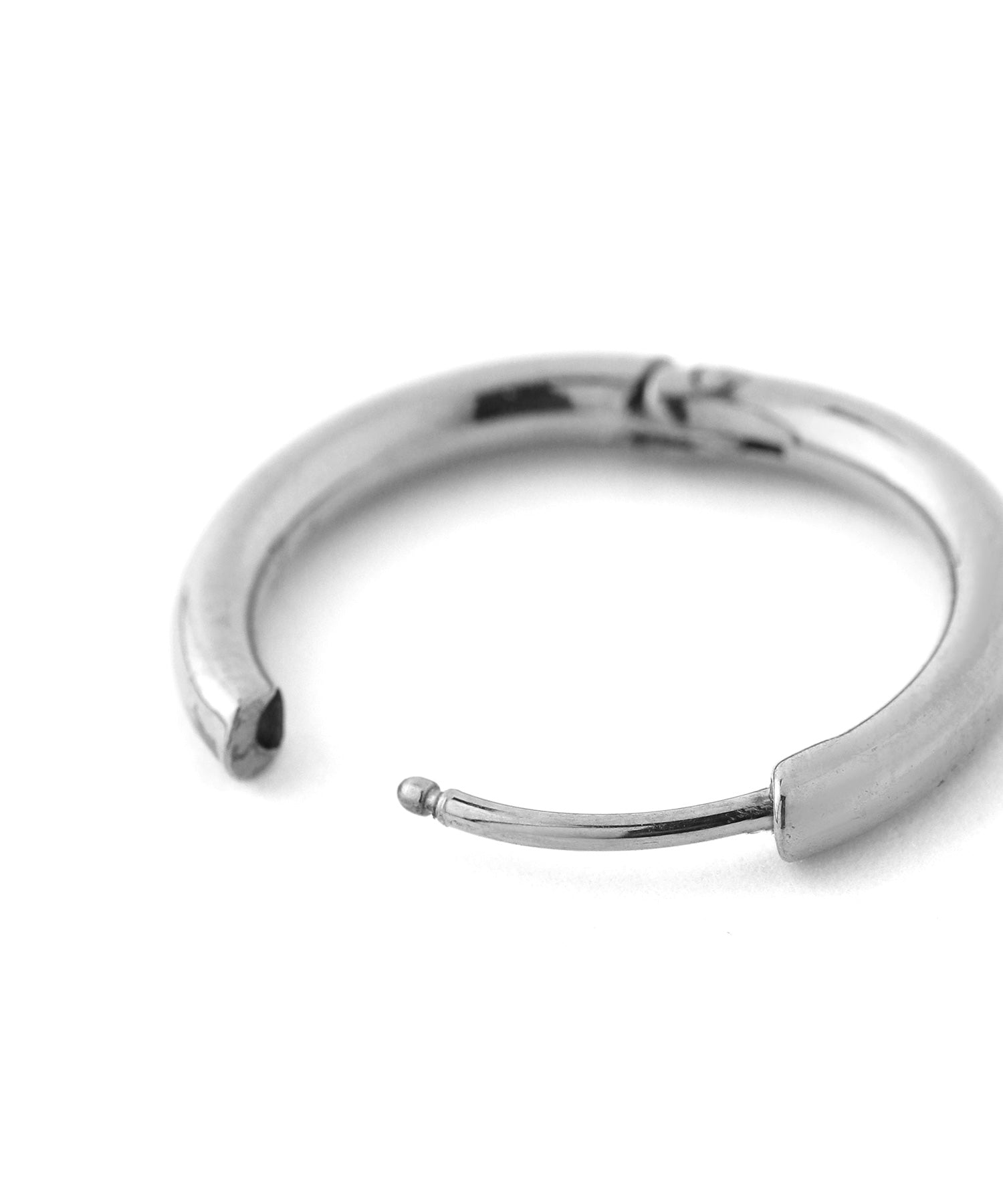 ☆laina1001☆ ネックレス フープピアス バングル YGG☆G-dragon着 ミニリング付き フープピアス 銀×金 片耳 1個