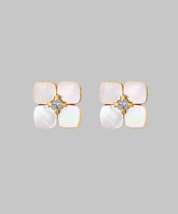 ビジュー×シェルフラワーピアス