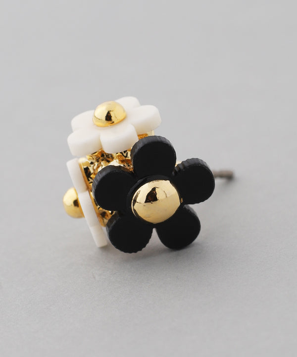 フラワーピアス