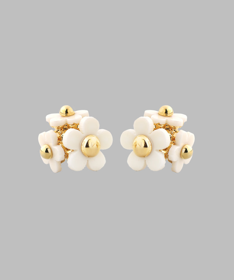 フラワーピアス
