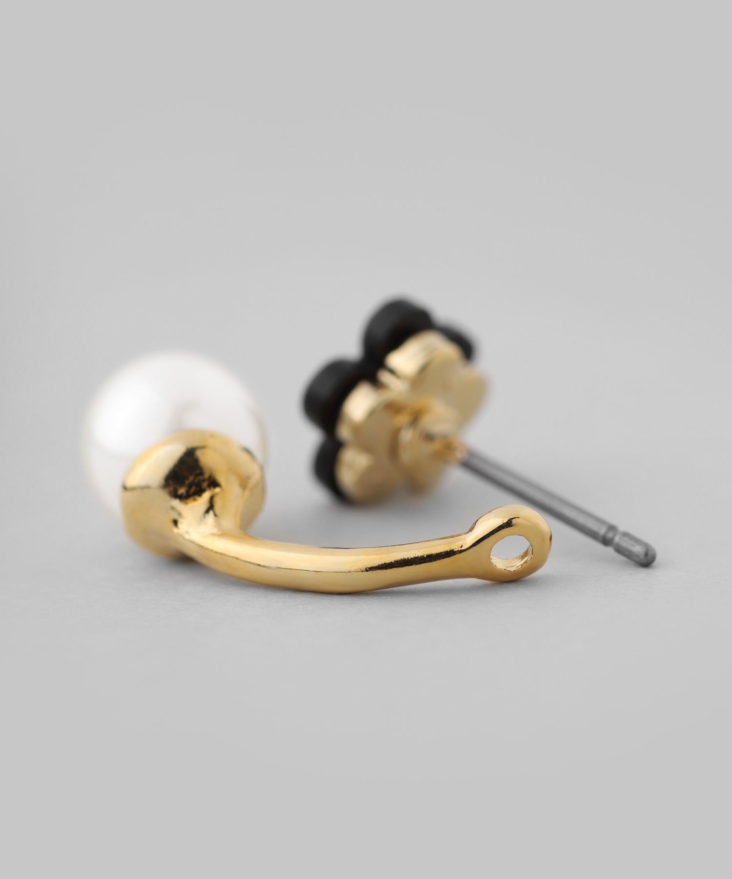 ANEMONE】フラワー×パール2WAYバックキャッチピアス｜SANPO