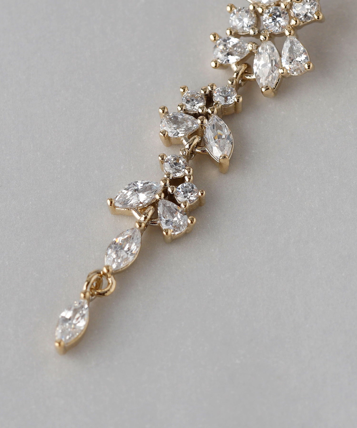 mimi33】デザインビジューピアス[Sheerchic]｜SANPO ONLINE(サンポー