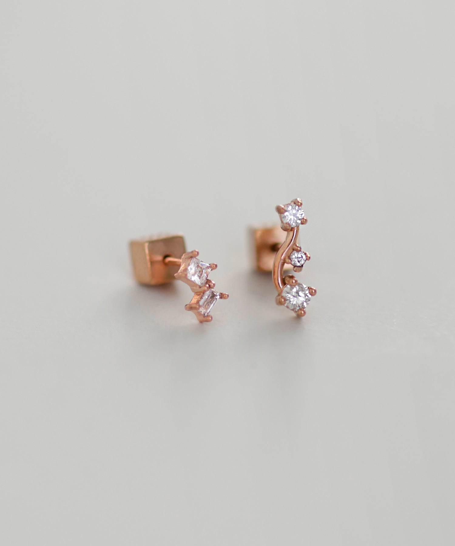 mimi33】ビジューアシメピアス[サージカルステンレス][Sheerchic