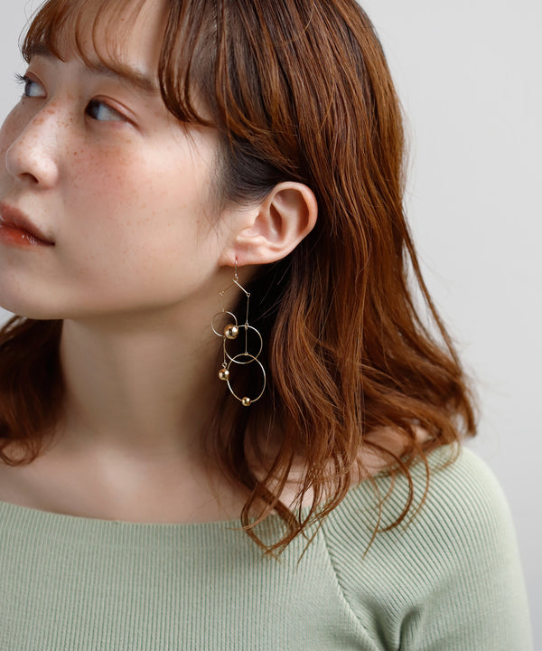 【SANPO ONLINE限定】ヤジロベエピアス[スフィア][Sheerchic]